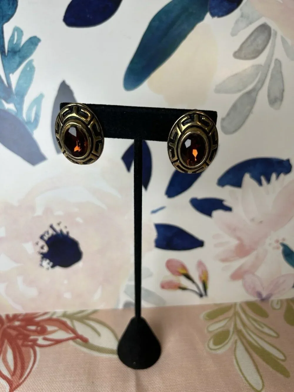 Vtg Chunky Gold Tone Oval Faceted Brown Topaz Colored Glass Clip On Earrings